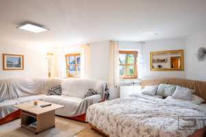 Modernisiertes EFH mit Einliegerwohnung und Traumgarten mit Fernblick auf den Rauhen Kulm! – Schlossgarten 16, 95517 Bayreuth (Kreis) – Vorschaubild 29