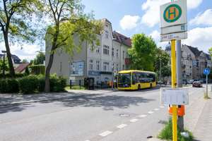 Solide vermietete DG-Wohnung mit 2 Terrassen, Aufzug und Tiefgarage – Die vollständige Adresse der Immobilie erhältst du vom Anbieter., 13156 Niederschönhausen, Berlin – Vorschaubild 8