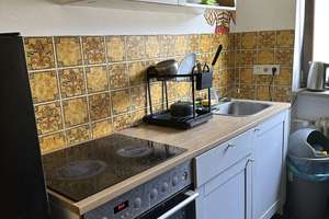 Long term/Short Term Furnished Large Room available near Olympia einkaufszentrum  – Meggendorferstraße 61, 80992 Alt-Moosach, München – Vorschaubild 5