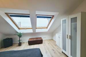 Viel Licht und Raum - ruhige Dachgeschosswohnung mit besonderem Charme und hervorragender Anbindung – Die vollständige Adresse der Immobilie erhältst du vom Anbieter., 40589 Wersten, Düsseldorf – Vorschaubild 18