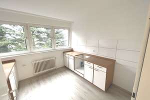 Ruhige, Sanierte, Helle 2,5-Zimmer WHG mit Tageslichtwannenbad, Einbauküche (o. E-Geräte) u. Garten – Heckinghauser Strasse 223, 42289 Heckinghausen, Wuppertal – Vorschaubild 12