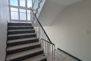 Renovierte 3-Zimmer Wohnung in ruhiger und zentraler Lage – Die vollständige Adresse der Immobilie erhältst du vom Anbieter., 27576 Lehe, Bremerhaven – Vorschaubild 2