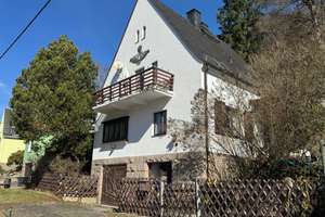 Wohnen im Grünen: Charmantes Haus mit großem Grundstück in Aue! – Die vollständige Adresse der Immobilie erhältst du vom Anbieter., 8280 Aue – Vorschaubild 1