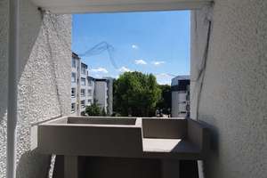 Lichtdurchflutete 2,5-Zimmer-Wohnung mit 2 Balkonen  direkt an der U-Bahn Haderner Stern – Die vollständige Adresse der Immobilie erhältst du vom Anbieter., 81375 Neuhadern, München – Vorschaubild 12