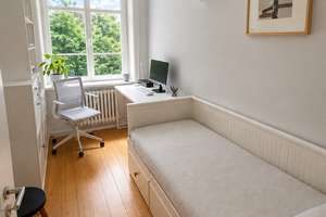 Stilvoller Familienaltbau | 117 m² | Garage | Loggia | Blick ins Grüne | Tarpenbek – Die vollständige Adresse der Immobilie erhältst du vom Anbieter., 22453 Groß Borstel, Hamburg – Vorschaubild 10