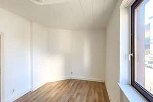Citynah & sonnig: EG-Wohnung mit Balkon – 3er-WGs willkommen – Die vollständige Adresse der Immobilie erhältst du vom Anbieter., 33602 Mitte, Bielefeld – Vorschaubild 7