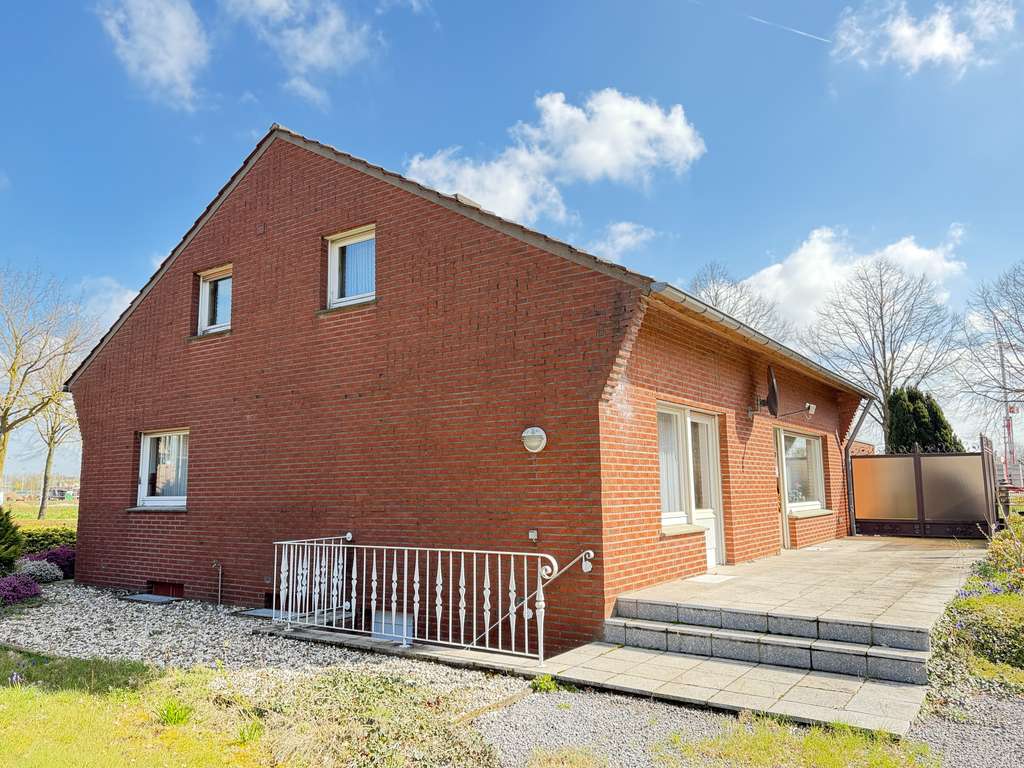 Immobilie in Geldern - Veert: Einfamilienhaus mit Entwicklungspotenzial - Bild 1