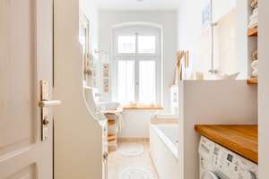 Elegantes Domizil in ruhiger Lage im Helmholtzkiez – Die vollständige Adresse der Immobilie erhältst du vom Anbieter., 10437 Prenzlauer Berg, Berlin – Vorschaubild 6