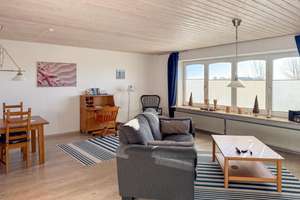 Haus mit zwei Wohneinheiten gleich hinter dem Nordseedeich - Halbinsel Nordstrand – Die vollständige Adresse der Immobilie erhältst du vom Anbieter., 25845 Nordstrand – Vorschaubild 3