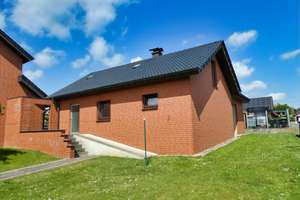 Geräumiges Wohnhaus mit viel Platz und großem Grundstück! – Die vollständige Adresse der Immobilie erhältst du vom Anbieter., 32609 Hüllhorst – Vorschaubild 5