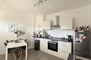 Großzügiges Apartment mit einladender Wohnküche und Sonnenbalkon in Lindenthal! – Die vollständige Adresse der Immobilie erhältst du vom Anbieter., 50935 Lindenthal (Ortsteil), Köln – Vorschaubild 10
