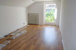 Viel Platz für den Alltag in diesem freistehenden Einfamilienhaus in Bonn-Röttgen – Die vollständige Adresse der Immobilie erhältst du vom Anbieter., 53125 Röttgen, Bonn – Vorschaubild 18