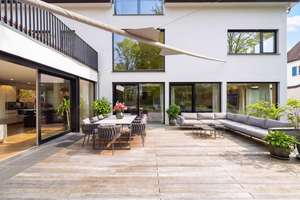 Moderne Architektenvilla mit exklusivem Interior-Konzept, Lift, Spa-Lounge, Home-Gym und Outdoorpool – Die vollständige Adresse der Immobilie erhältst du vom Anbieter., 81545 Giesing, München – Vorschaubild 20
