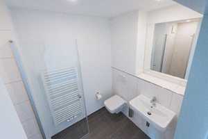 Geschmackvolle 1-Raum-Wohnung mit Einbauküche in Ingolstadt – Kupferstraße 7a, 85049 Ingolstadt – Vorschaubild 7