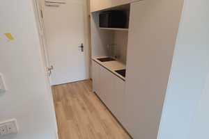 Schönes Appartement, möbliert - studentisches Wohnen ab 01.09.2025 – Ladehofstr. 35, 93049 Regensburg – Vorschaubild 3