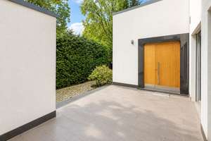 Exklusive Bauhaus-Villa mit großem Garten und 5 Zimmern – Die vollständige Adresse der Immobilie erhältst du vom Anbieter., 13156 Niederschönhausen, Berlin – Vorschaubild 3