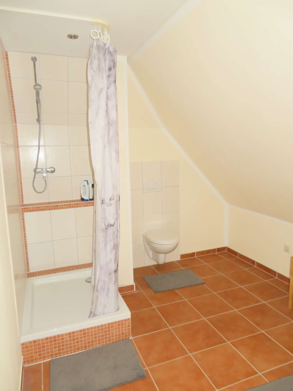 Immobilie in Lindhorst - *Lindhorst* großzügiges EFH mit ausbaubarem Anbau u. 1234 m² Grdst. - Bild 17