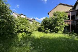 Mehrfamilienhaus mit drei Wohneinheiten, einer Gewerbeeinheit und Baureserven – Die vollständige Adresse der Immobilie erhältst du vom Anbieter., 82140 Olching – Vorschaubild 3