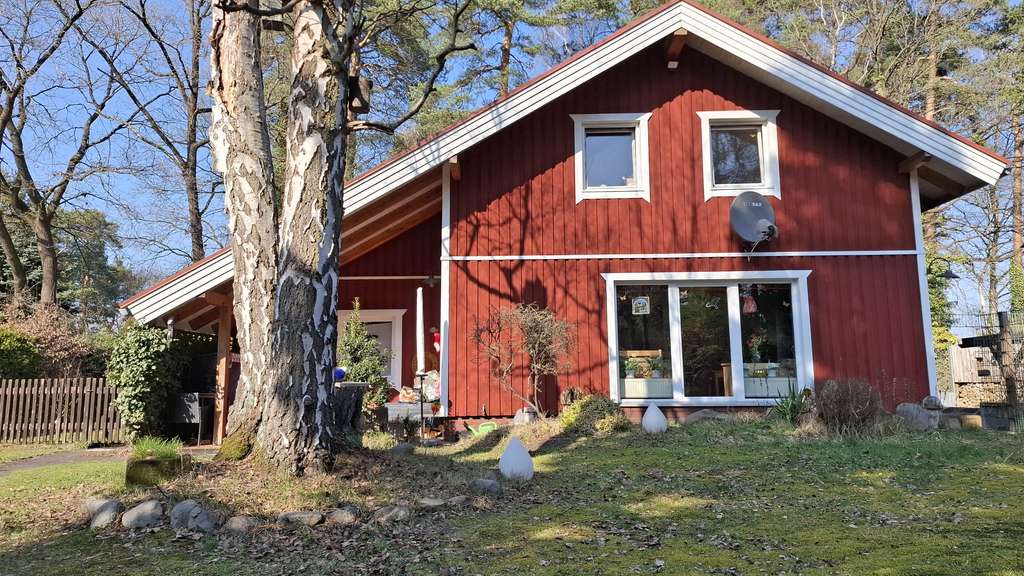 Immobilie in Wietze - EinfamilienhBesonderes Schwedenhaus in Wietz -provisionsfrei- - Bild 4