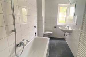 Reinkommen und Wohlfühlen: renovierte 3,5-Zimmer-Wohnung – Agnes-Bernauer-Str. 30e, 80687 Friedenheim, München – Vorschaubild 2