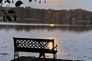 Helle 2,5-Zimmer Dachgeschosswohnung in Körbiskrug mit Seeblick 
