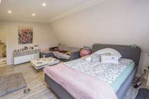 Zuhause über den Dächern – sonniges DG mit Fernblick – Die vollständige Adresse der Immobilie erhältst du vom Anbieter., 47269 Großenbaum, Duisburg – Vorschaubild 28