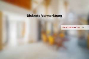 IMMOBERLIN.DE - Toplage! Luxuriöse Dachgeschosswohnung mit Sonnenterrasse, Kamin, Sauna & Lift