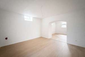 Charmante 3-Zimmer-Souterrain-Wohnung in Karlsruhe – Vorderstraße 78, 76189 Daxlanden, Karlsruhe – Vorschaubild 2