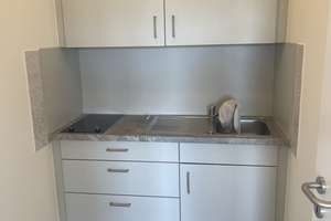 Frisch renovierte 1-Zimmer-Wohnung in Neu-Ulm/Pfuhl mit Münsterblick