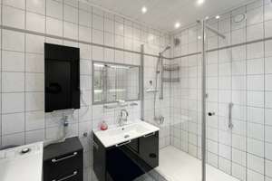 Property thumbnail 7