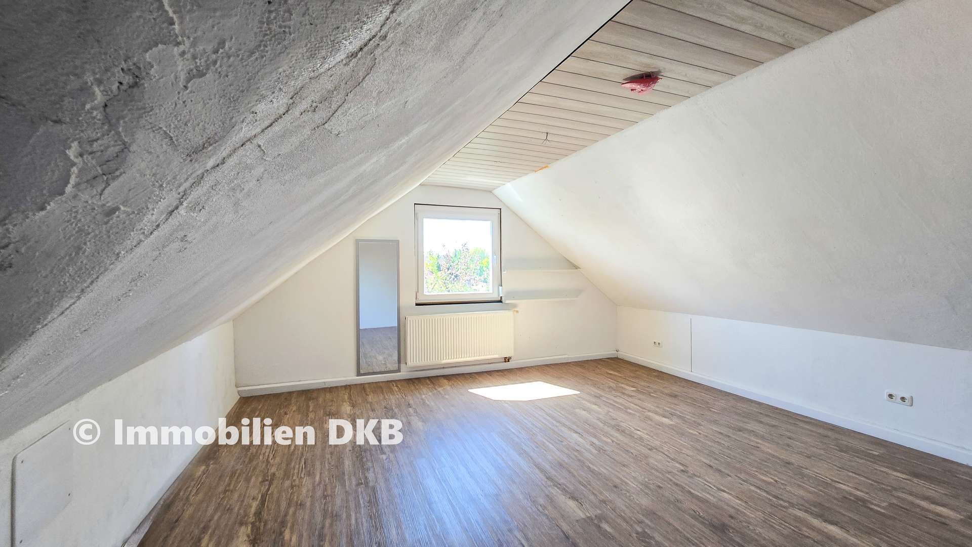 Immobilie in Bad Windsheim - RESERVIERT!!Wohnoase für die ganze Familie mit traumhaftem Garten - Preis VB - Bild 26