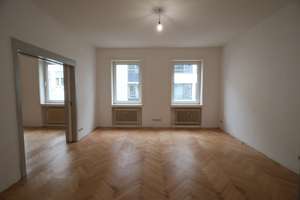 Helle 3-Zimmer Wohnung mit Balkon in Hannover-Mitte