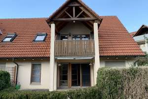 Hochwertiges Reihenendhaus mit TG‑Direktzugang, Terrasse, Fußbodenheizung & wohnlichem UG – Mörikestraße 1, 73266 Bissingen an der Teck – Vorschaubild 3