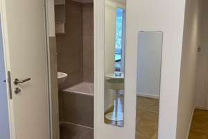 Bright apartment with garage available from July (fully furnished) – Leopoldstraße 191, 80804 Münchner Freiheit, München – Vorschaubild 8