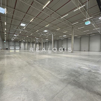 Kirchdorf/Haag (OB), repräsentative Lager-/Logistikflächen zu vermieten