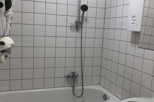 **FURNISHED** Moderne 2 Zimmerwohnung in der City – Bismarckstr. XXX, 40210 Stadtmitte, Düsseldorf – Vorschaubild 9