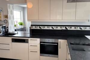 Großzügiges Haus in Traumlage + moderne Haustechnik – Die vollständige Adresse der Immobilie erhältst du vom Anbieter., 94259 Kirchberg im Wald – Vorschaubild 6