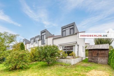 IMMOBERLIN.DE - Extravagantes Reihenendhaus mit Südgarten im Berliner Speckgürtel