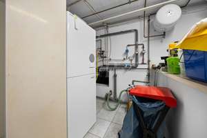 Flachdach-Einfamilienhaus (Split-Level) mit vermieteter Gewerbeeinheit in Schortens-Grafschaft – Die vollständige Adresse der Immobilie erhältst du vom Anbieter., 26419 Schortens – Vorschaubild 29