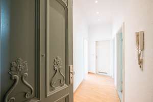 Bezugsfrei: Großzügig geschnittene 2-Zimmer-Wohnung mit Terrasse & Balkon im beliebten Weitlingkiez – Lückstraße 46, 10317 Rummelsburg, Berlin – Vorschaubild 2