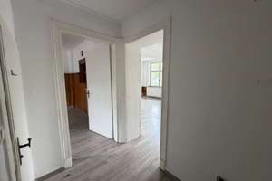 4-Zimmer-Wohnung mit 2 Balkonen – Potenzial für individuelle Wohnträume *renovierungsbedürftig* – Am Heerbusch 12, 44894 Werne, Bochum – Vorschaubild 3