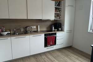 Moderne lichtdurchflutete 2-Zimmerwohnung mit Balkon – Die vollständige Adresse der Immobilie erhältst du vom Anbieter., 22589 Iserbrook, Hamburg – Vorschaubild 1