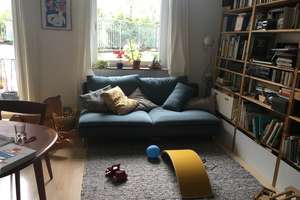 Schöne 2-Zimmer-Wohnung mit Balkon und EBK in Karlsruhe – Die vollständige Adresse der Immobilie erhältst du vom Anbieter., 76133 Innenstadt-West, Karlsruhe – Vorschaubild 2