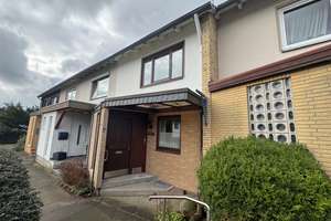 Kiel-Hasseldieksdamm - Geräumiges RMH mit Garten, Terrasse und Garage! OTTO STÖBEN GmbH – Die vollständige Adresse der Immobilie erhältst du vom Anbieter., 24109 Hasseldieksdamm, Kiel – Vorschaubild 2