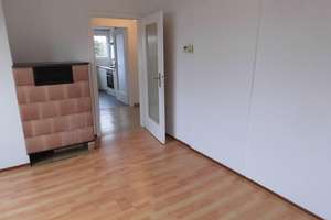 3 Zimmer Wohnung mit Stadtbahnanschluss – Die vollständige Adresse der Immobilie erhältst du vom Anbieter., 70374 Schmidener Vorstadt, Stuttgart – Vorschaubild 2