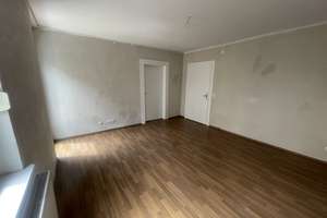 Wohnen mit Charakter: 3-Zimmer-Wohnung mit Balkon in zentraler Lage – Die vollständige Adresse der Immobilie erhältst du vom Anbieter., 75172 Südweststadt, Pforzheim – Vorschaubild 2