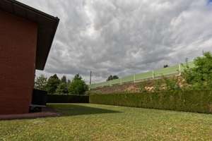 Property thumbnail 35