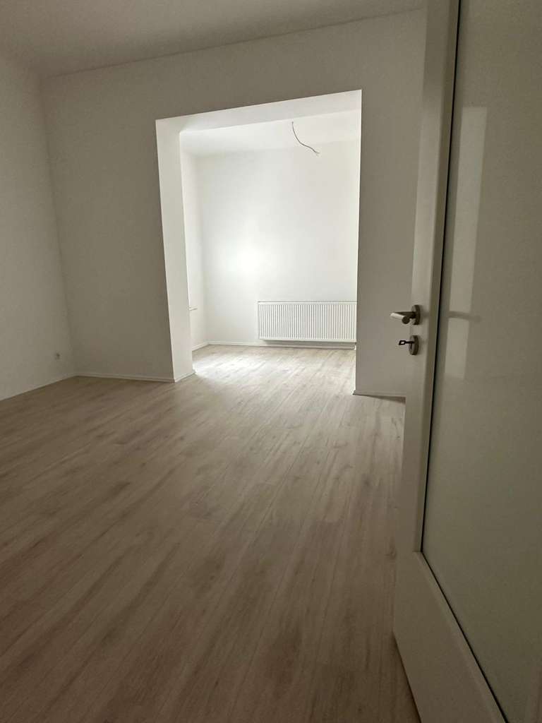 Immobilie in Fürstenberg/Havel - Saniertes MFH 2022 | 6,8% Rendite | 5 Einheiten | provisionsfrei - Bild 1