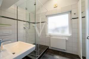 Charmantes, modernisiertes Einfamilienhaus, 5 Min. zur Festung Ehrenbreitstein – sofort bezugsfertig – Die vollständige Adresse der Immobilie erhältst du vom Anbieter., 56077 Niederberg, Koblenz – Vorschaubild 12