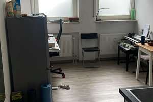 Voll möbliert und inkl. Haushalt!: Top-saniertes EG-Apartment inkl. TG in M.- Sendling